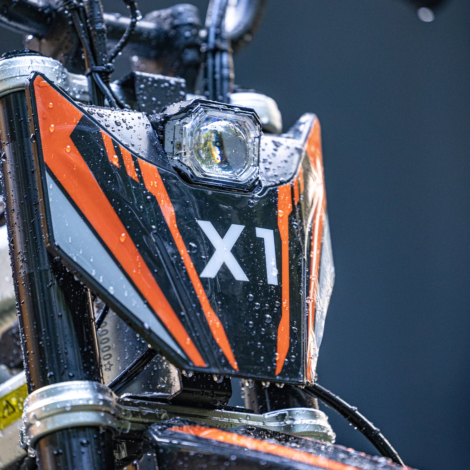 KuKirin X1 electric motorcycle with 40km long-range battery for trail riding